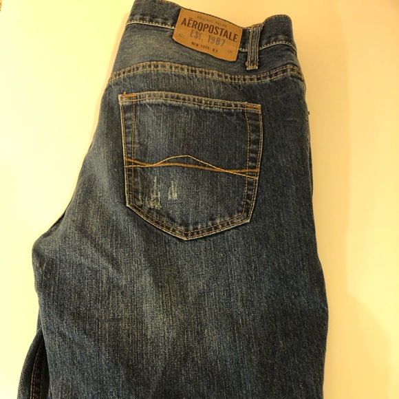 Aeropostale Mens Jeans - as good as new. Size 33W 34L. - Picture 1 of 3